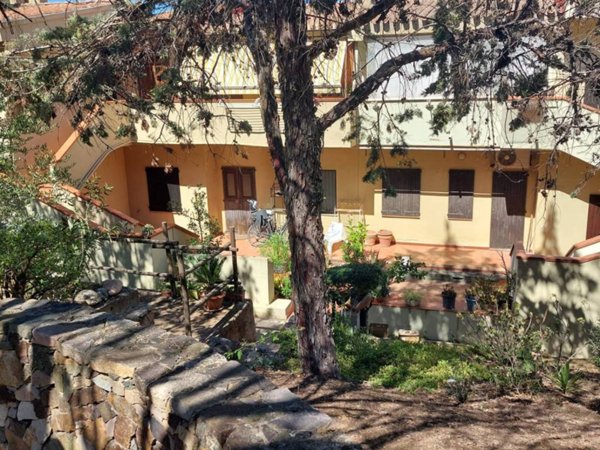 appartamento in vendita a Quartu Sant'Elena in zona Geremeas