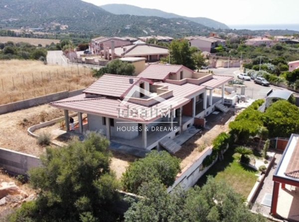casa indipendente in vendita a Quartu Sant'Elena
