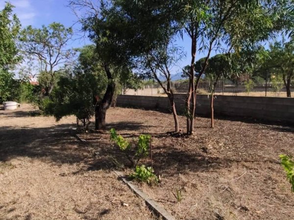 terreno agricolo in vendita a Quartu Sant'Elena in zona Capitana