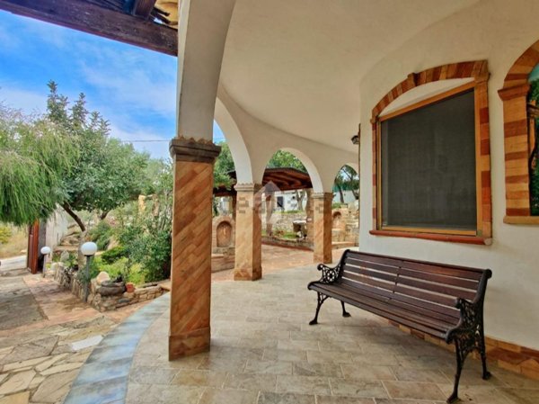 casa indipendente in vendita a Quartu Sant'Elena