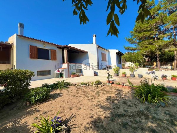 casa indipendente in vendita a Quartu Sant'Elena