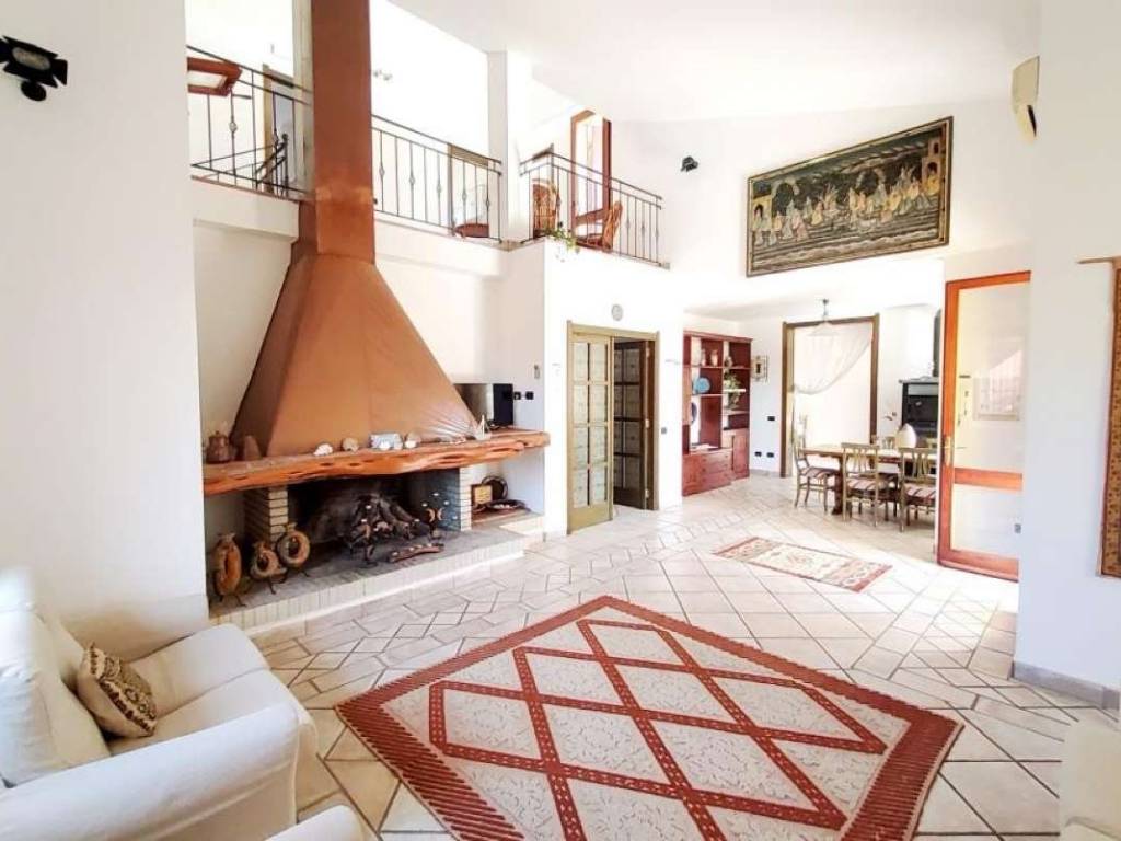 casa indipendente in vendita a Quartu Sant'Elena in zona Capitana