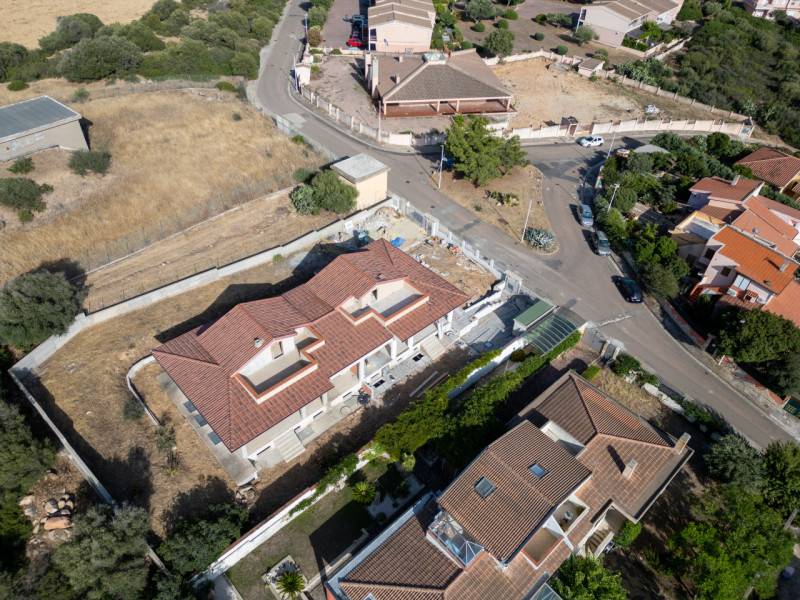 casa indipendente in vendita a Quartu Sant'Elena in zona Capitana
