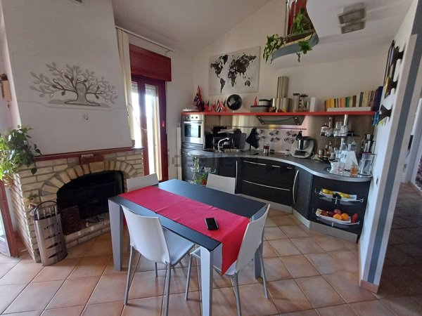 appartamento in vendita a Quartu Sant'Elena in zona Quartello