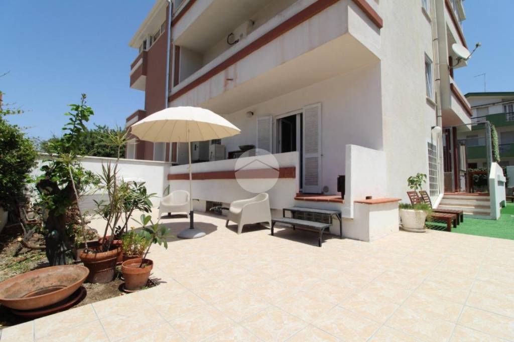 casa indipendente in vendita a Quartu Sant'Elena in zona Poetto di Quartu