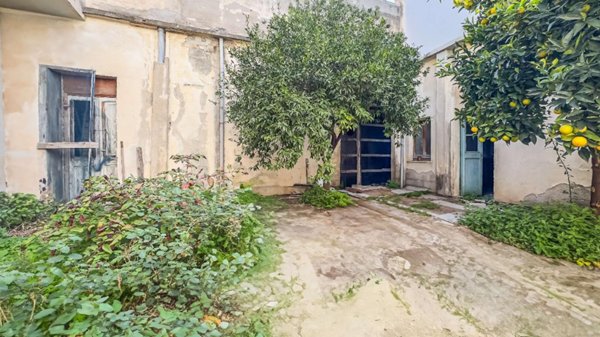 casa indipendente in vendita a Quartu Sant'Elena in zona Funtan'e Ortus