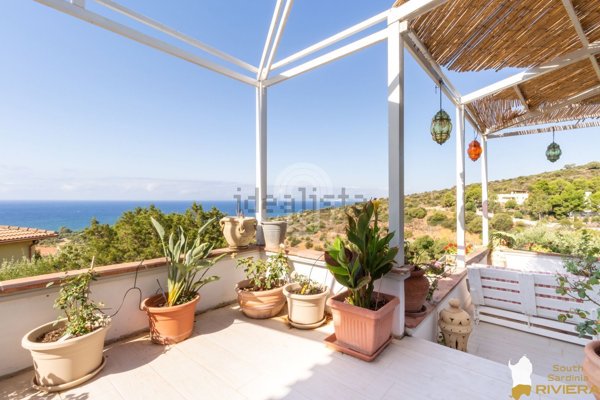 casa indipendente in vendita a Quartu Sant'Elena