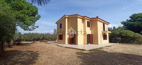 casa indipendente in vendita a Quartu Sant'Elena in zona Litorale