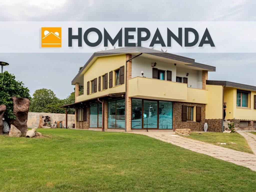 casa indipendente in vendita a Quartu Sant'Elena