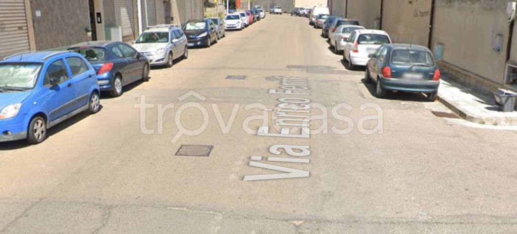 capannone in vendita a Quartu Sant'Elena