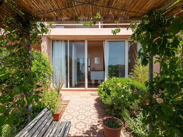 appartamento in vendita a Quartu Sant'Elena in zona Capitana