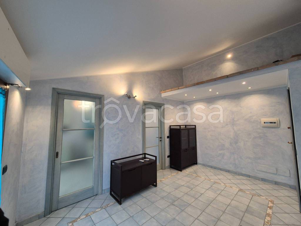 appartamento in vendita a Quartu Sant'Elena in zona Centro Storico