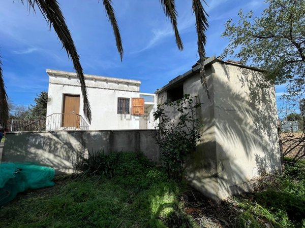 appartamento in vendita a Quartu Sant'Elena in zona Simbirizzi