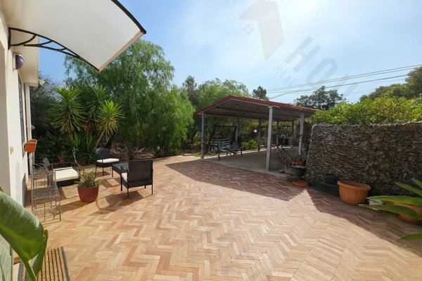 casa indipendente in vendita a Quartu Sant'Elena in zona Flumini di Quartu