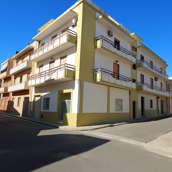 appartamento in vendita a Quartu Sant'Elena in zona Litorale