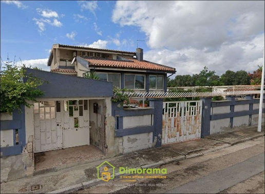 casa indipendente in vendita a Quartu Sant'Elena in zona Foxi
