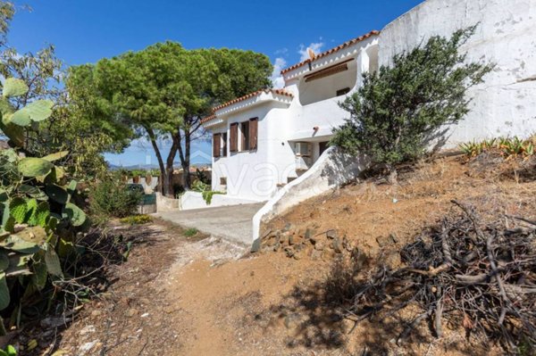 casa indipendente in vendita a Quartu Sant'Elena in zona Niu Crobu