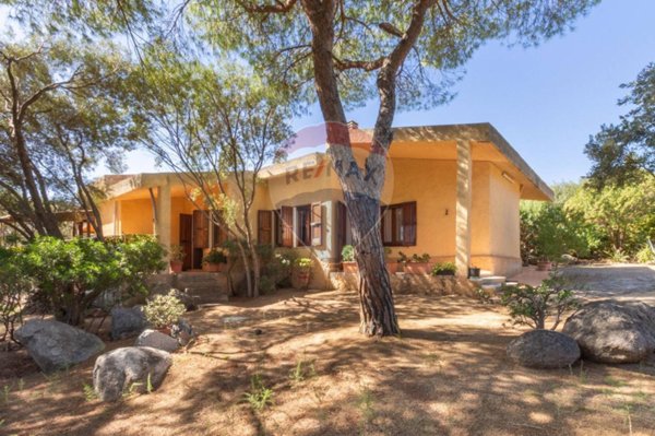 casa indipendente in vendita a Quartu Sant'Elena