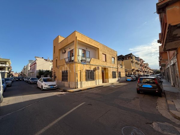 casa indipendente in vendita a Quartu Sant'Elena