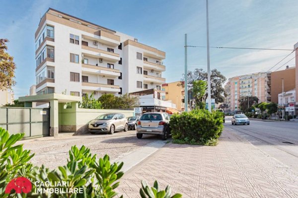 appartamento in vendita a Quartu Sant'Elena in zona Centro Storico