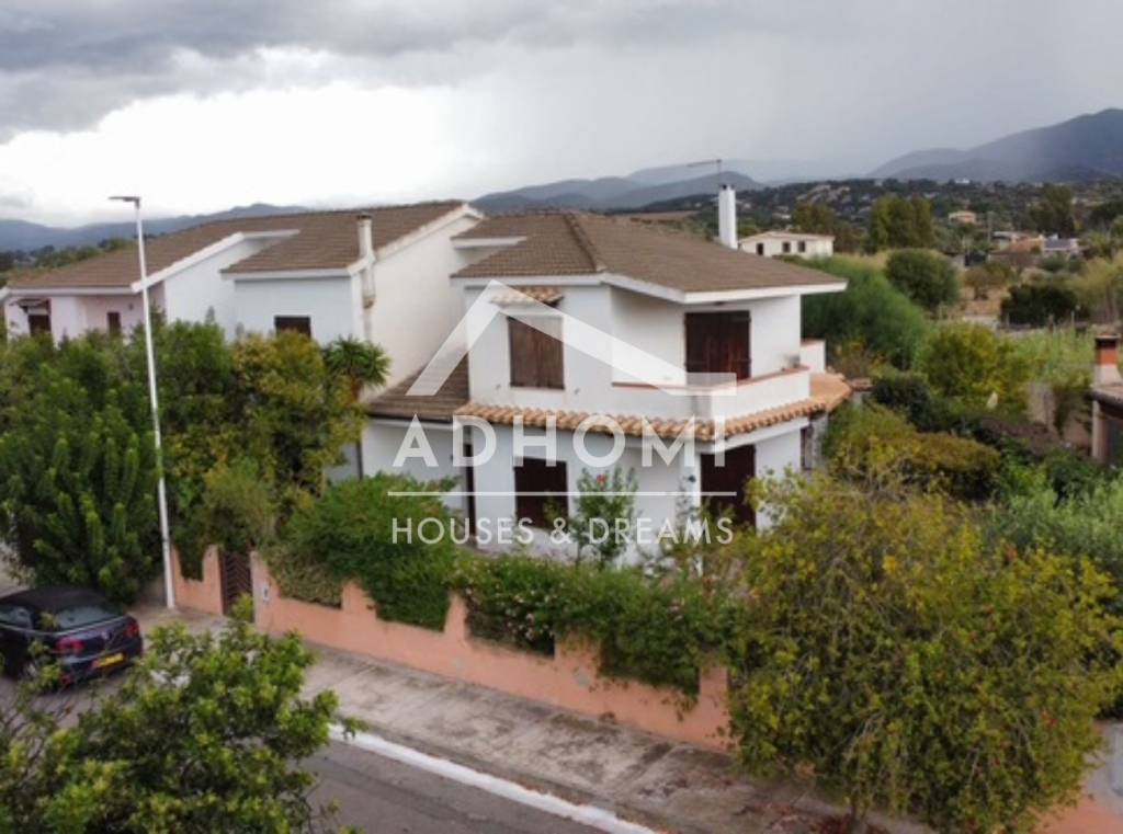 casa indipendente in vendita a Quartu Sant'Elena in zona Capitana