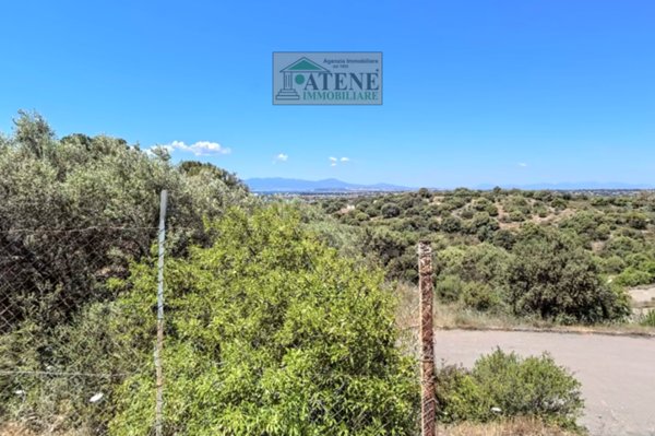 casa indipendente in vendita a Quartu Sant'Elena in zona Niu Crobu