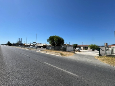 locale commerciale in vendita a Quartu Sant'Elena