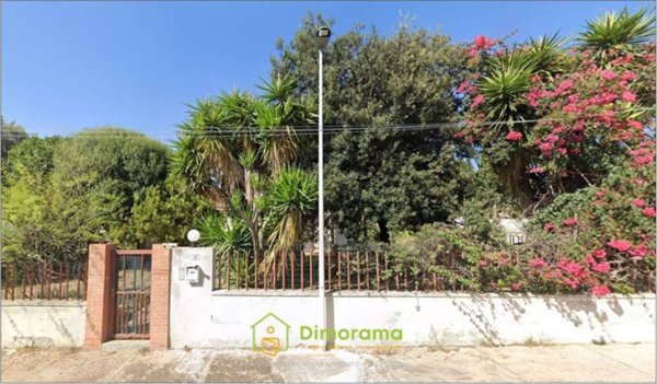 casa indipendente in vendita a Quartu Sant'Elena in zona Foxi