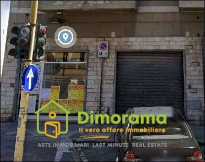 negozio in vendita a Quartu Sant'Elena