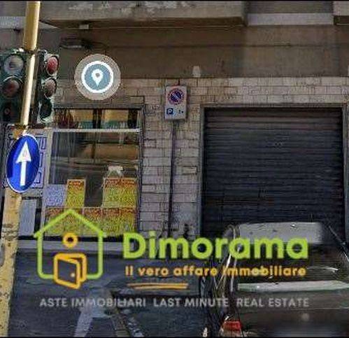 negozio in vendita a Quartu Sant'Elena