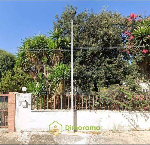 casa indipendente in vendita a Quartu Sant'Elena in zona Foxi