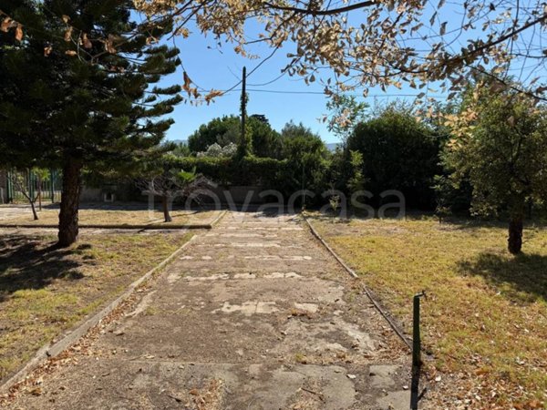 casa indipendente in vendita a Quartu Sant'Elena in zona Centro Storico