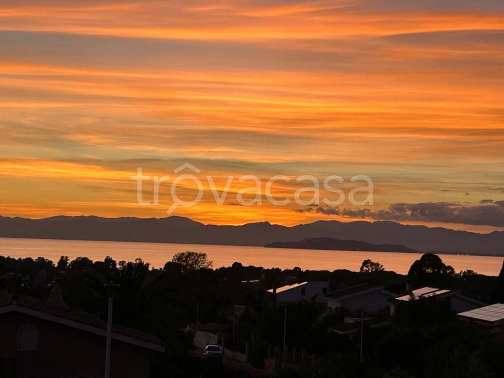 casa indipendente in vendita a Quartu Sant'Elena in zona Capitana