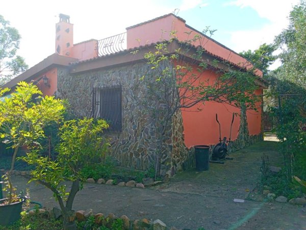 casa indipendente in vendita a Quartu Sant'Elena in zona Sant'Andrea