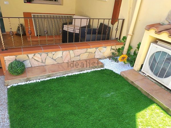 casa indipendente in vendita a Quartu Sant'Elena in zona Litorale