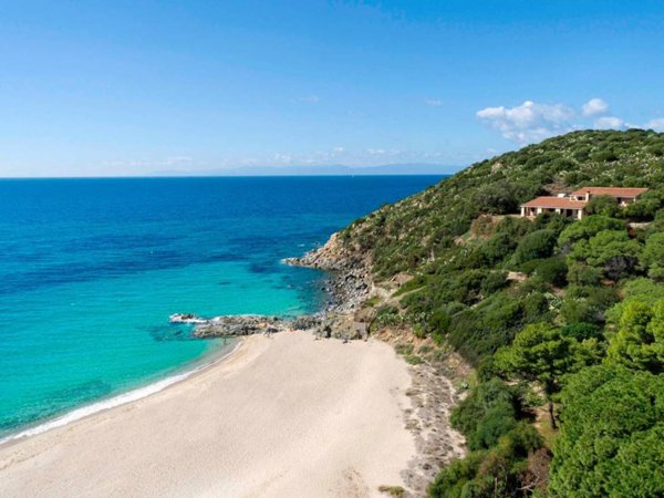 casa indipendente in vendita a Quartu Sant'Elena in zona Geremeas