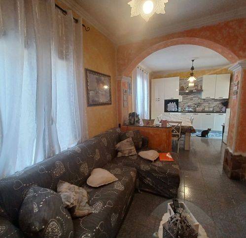 appartamento in vendita a Quartu Sant'Elena in zona Centro Storico