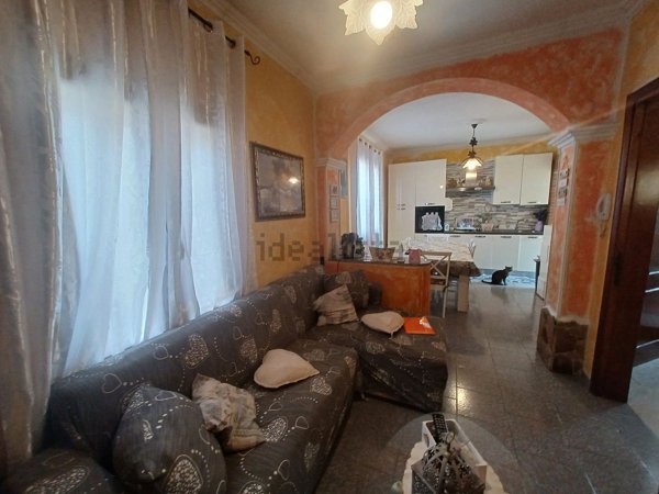 appartamento in vendita a Quartu Sant'Elena in zona Centro Storico