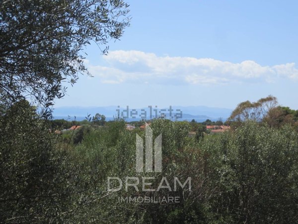 casa indipendente in vendita a Quartu Sant'Elena in zona Is Meris