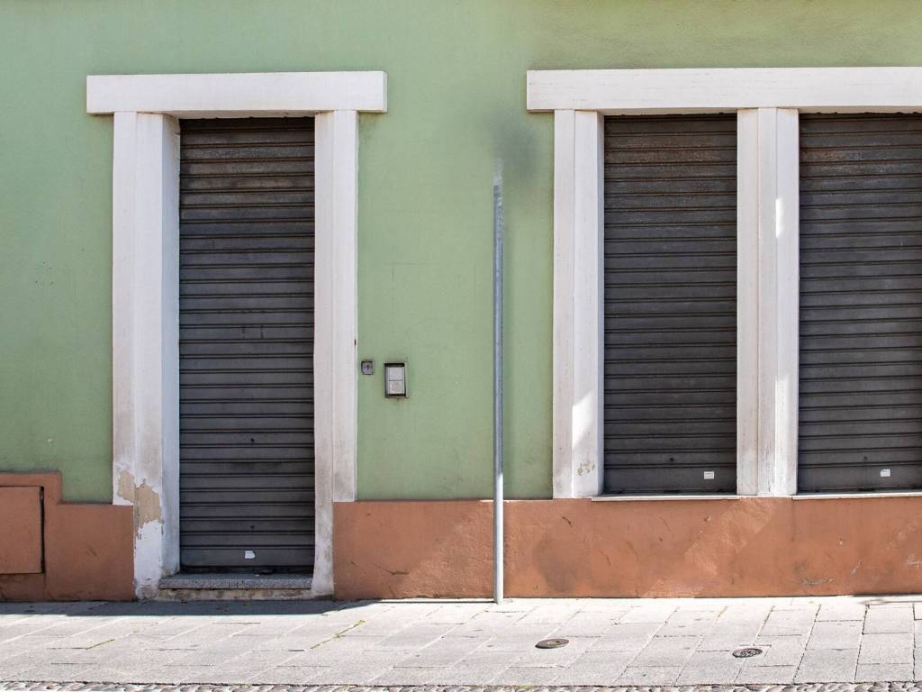 negozio in vendita a Quartu Sant'Elena
