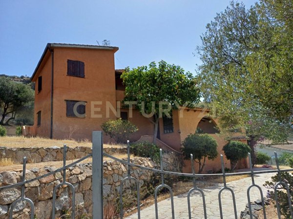 casa indipendente in vendita a Quartu Sant'Elena