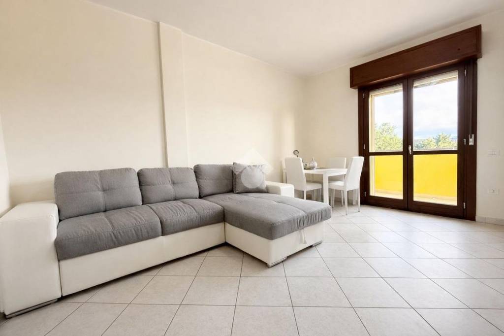 appartamento in vendita a Quartu Sant'Elena in zona Quartello