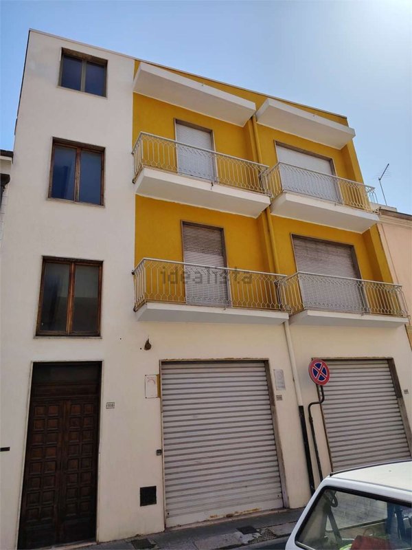 appartamento in vendita a Quartu Sant'Elena in zona Centro Storico