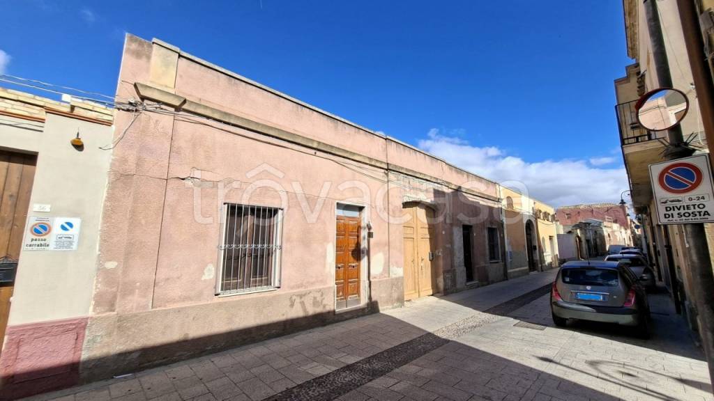 casa indipendente in vendita a Quartu Sant'Elena in zona Cepola