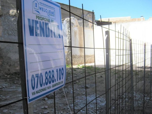 casa indipendente in vendita a Quartu Sant'Elena in zona Centro Storico