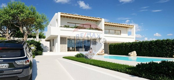 casa indipendente in vendita a Quartu Sant'Elena in zona Capitana