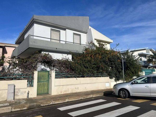 casa indipendente in vendita a Quartu Sant'Elena in zona Musicisti