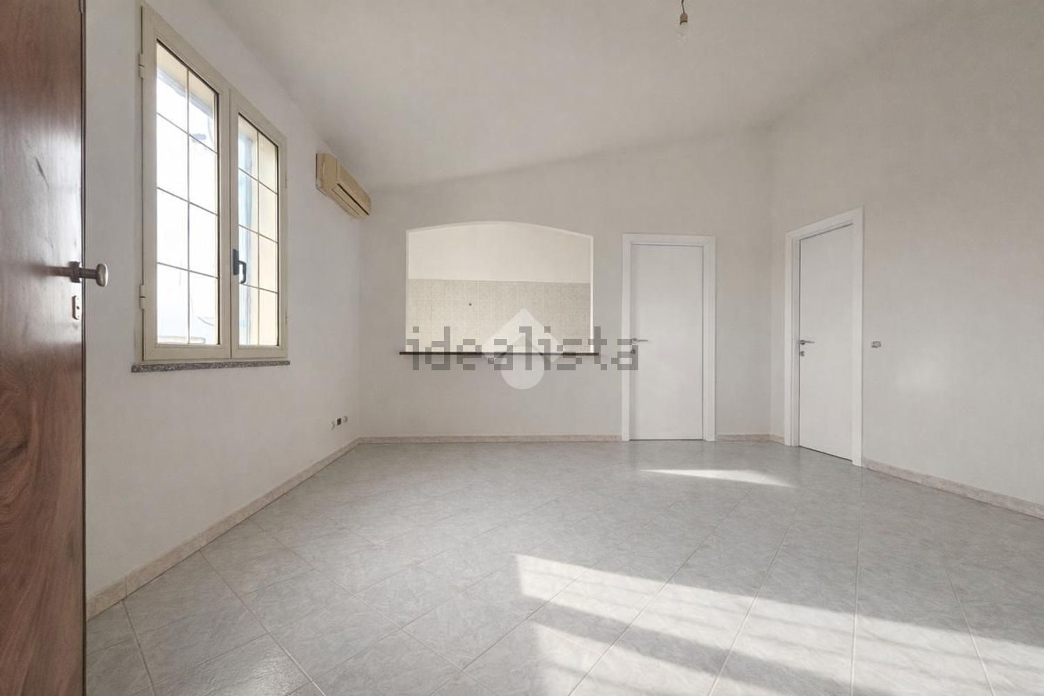 appartamento in vendita a Quartu Sant'Elena in zona Litorale