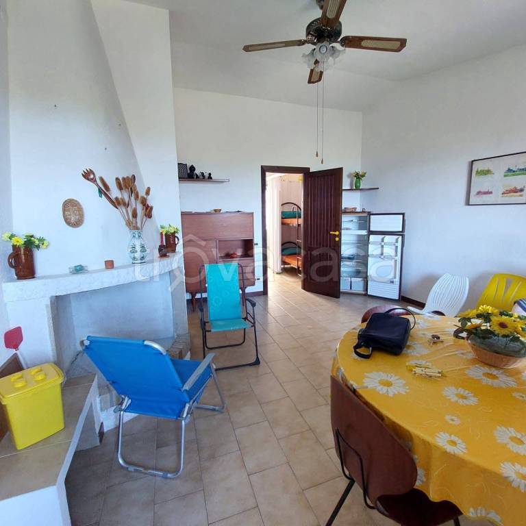 appartamento in vendita a Quartu Sant'Elena in zona Geremeas