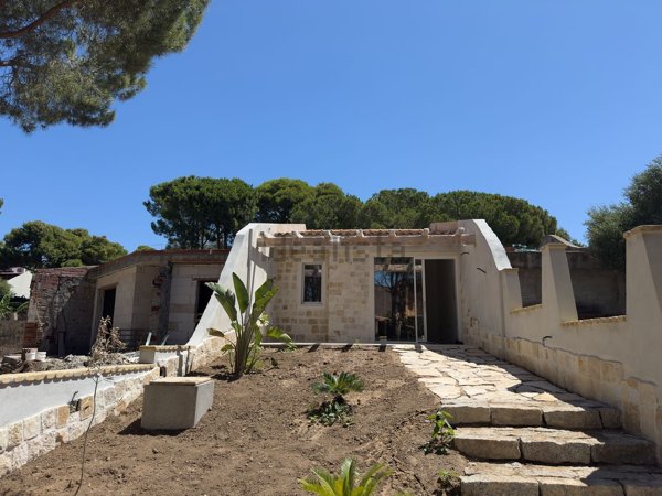 casa indipendente in vendita a Quartu Sant'Elena